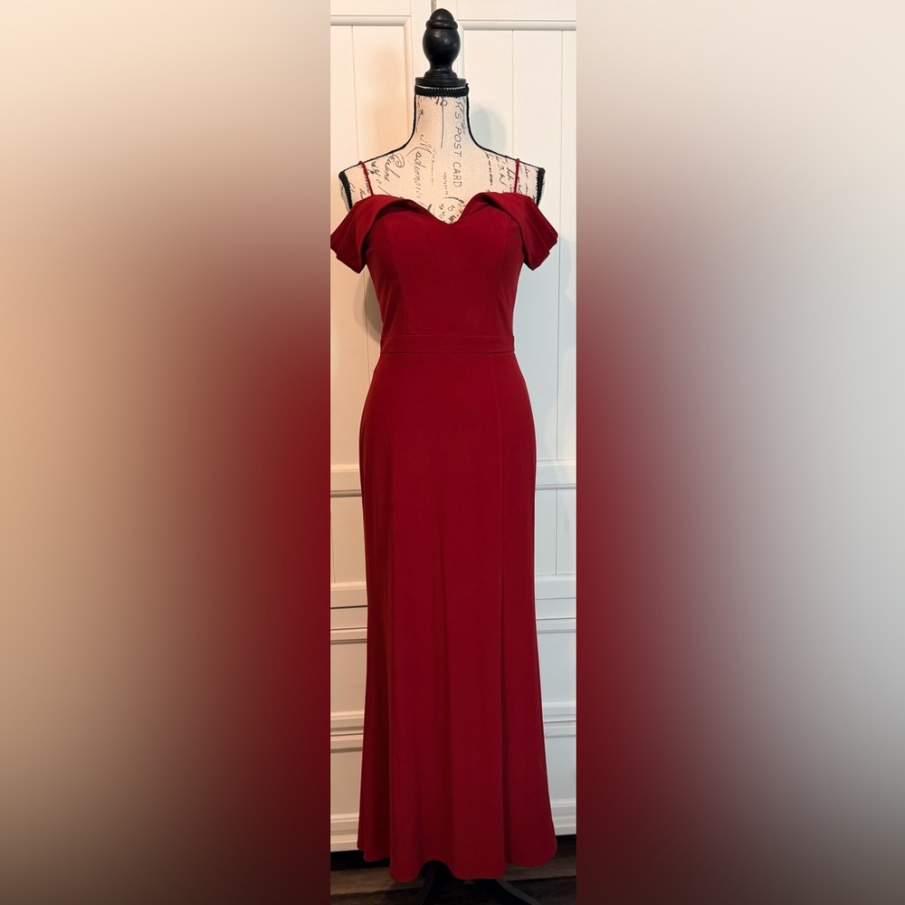 Morgan & Co. Burgundy Dress - Picture 3 of 7